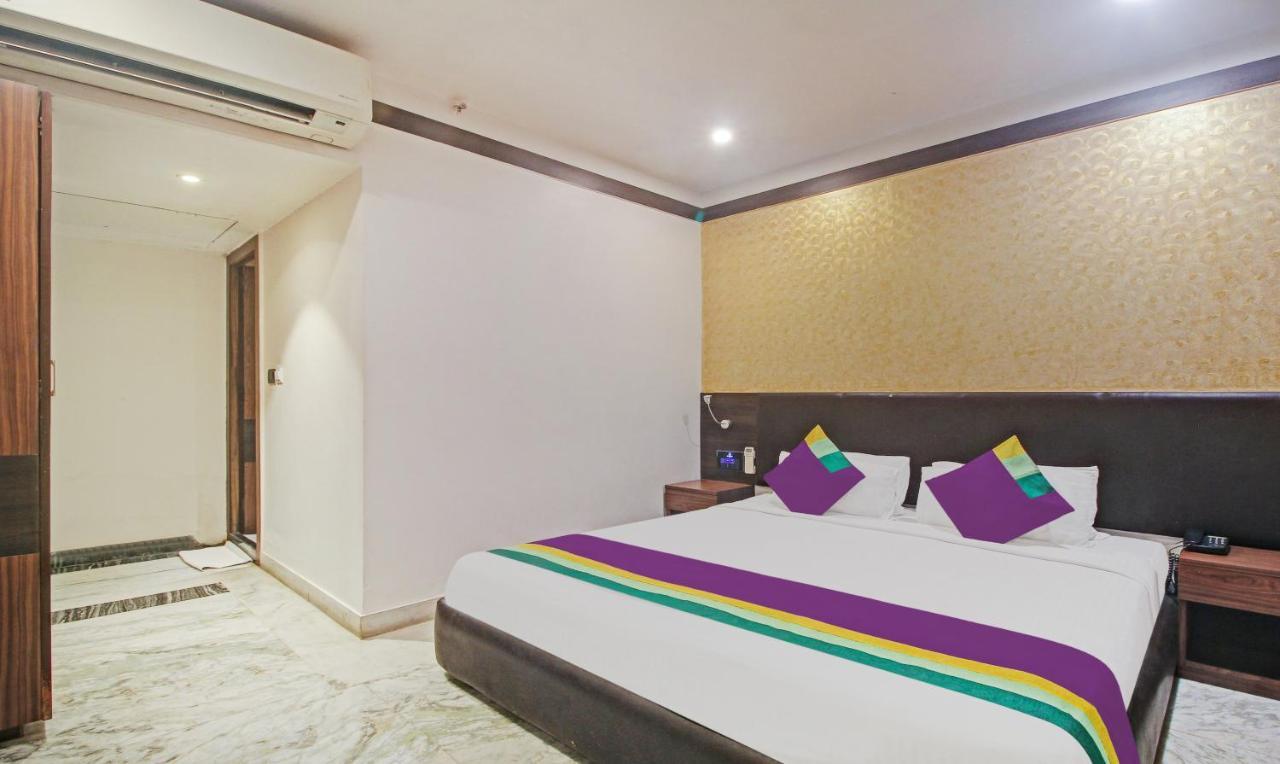 Treebo Premium Dee Empresa Hotel Kolkata Bagian luar foto