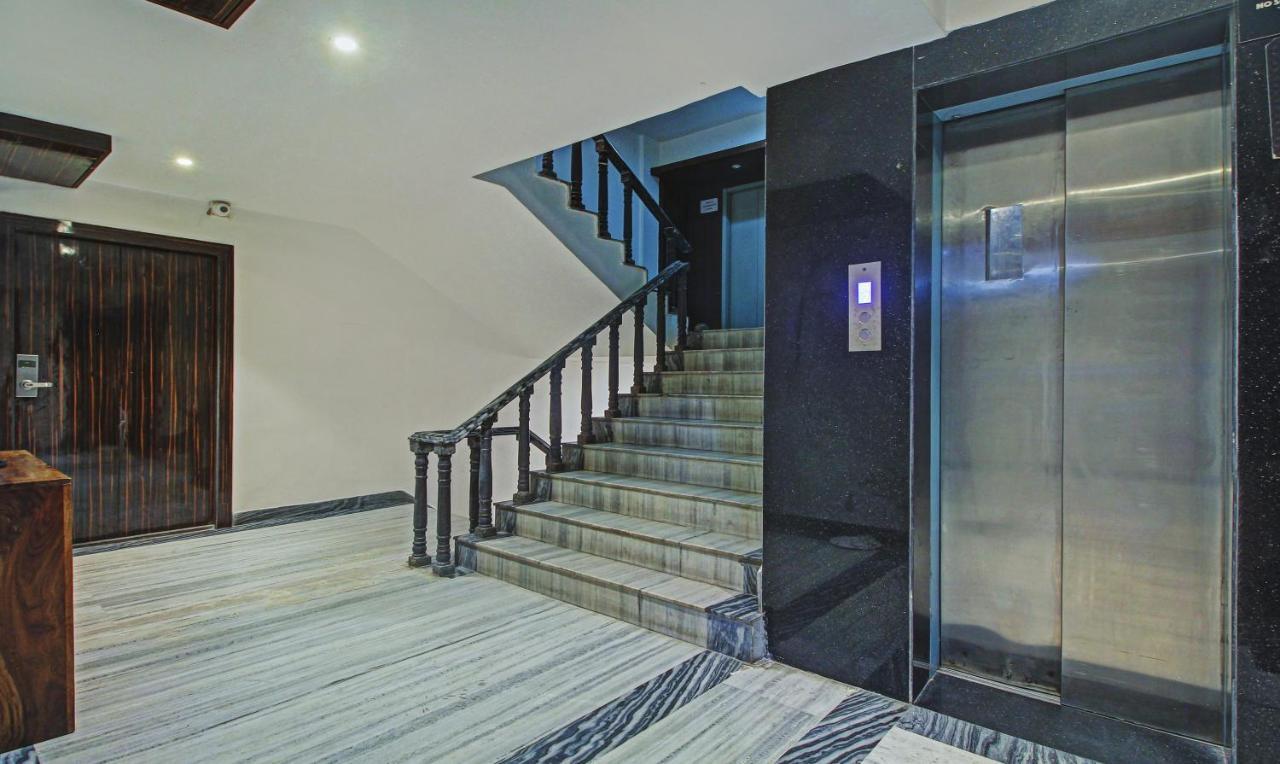 Treebo Premium Dee Empresa Hotel Kolkata Bagian luar foto