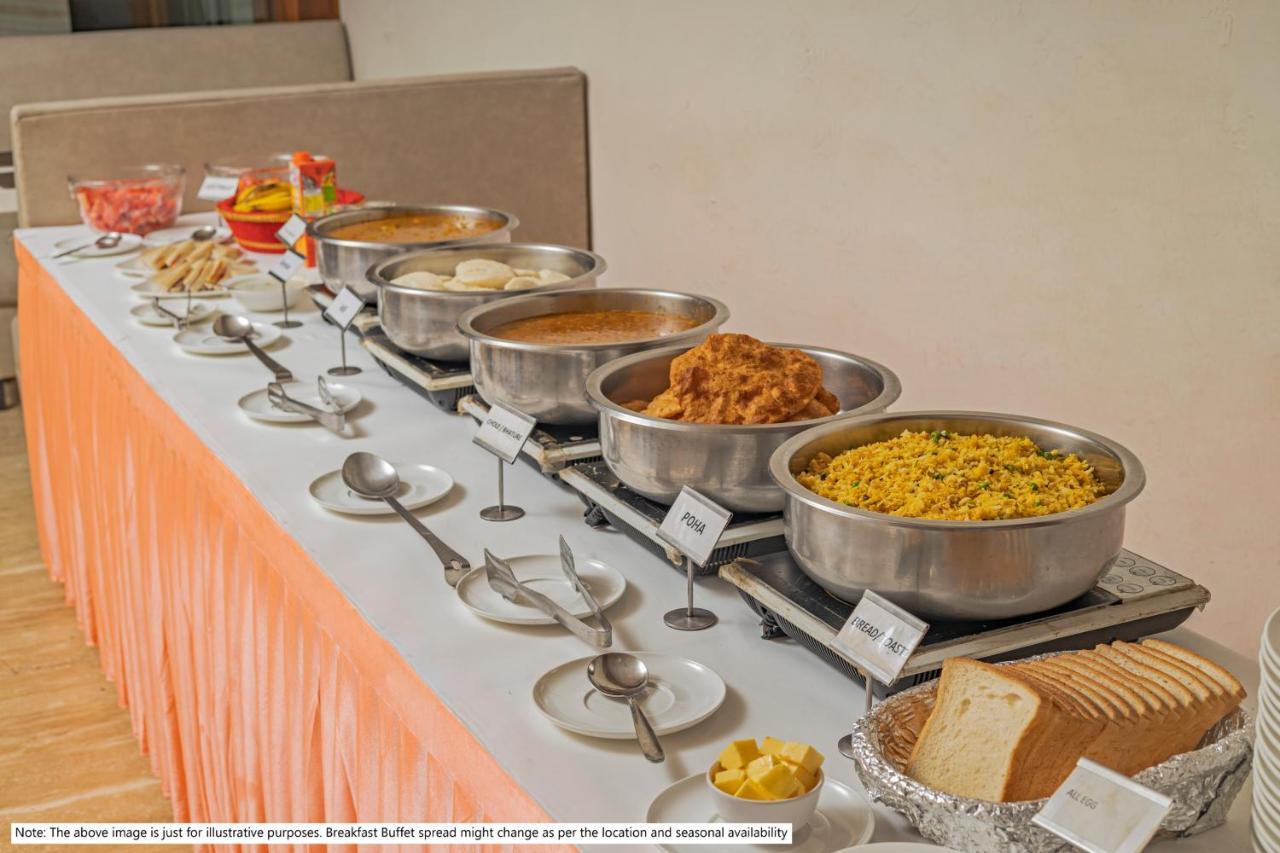 Treebo Premium Dee Empresa Hotel Kolkata Bagian luar foto